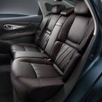 Nissan Fuga Hybrid 2015 года